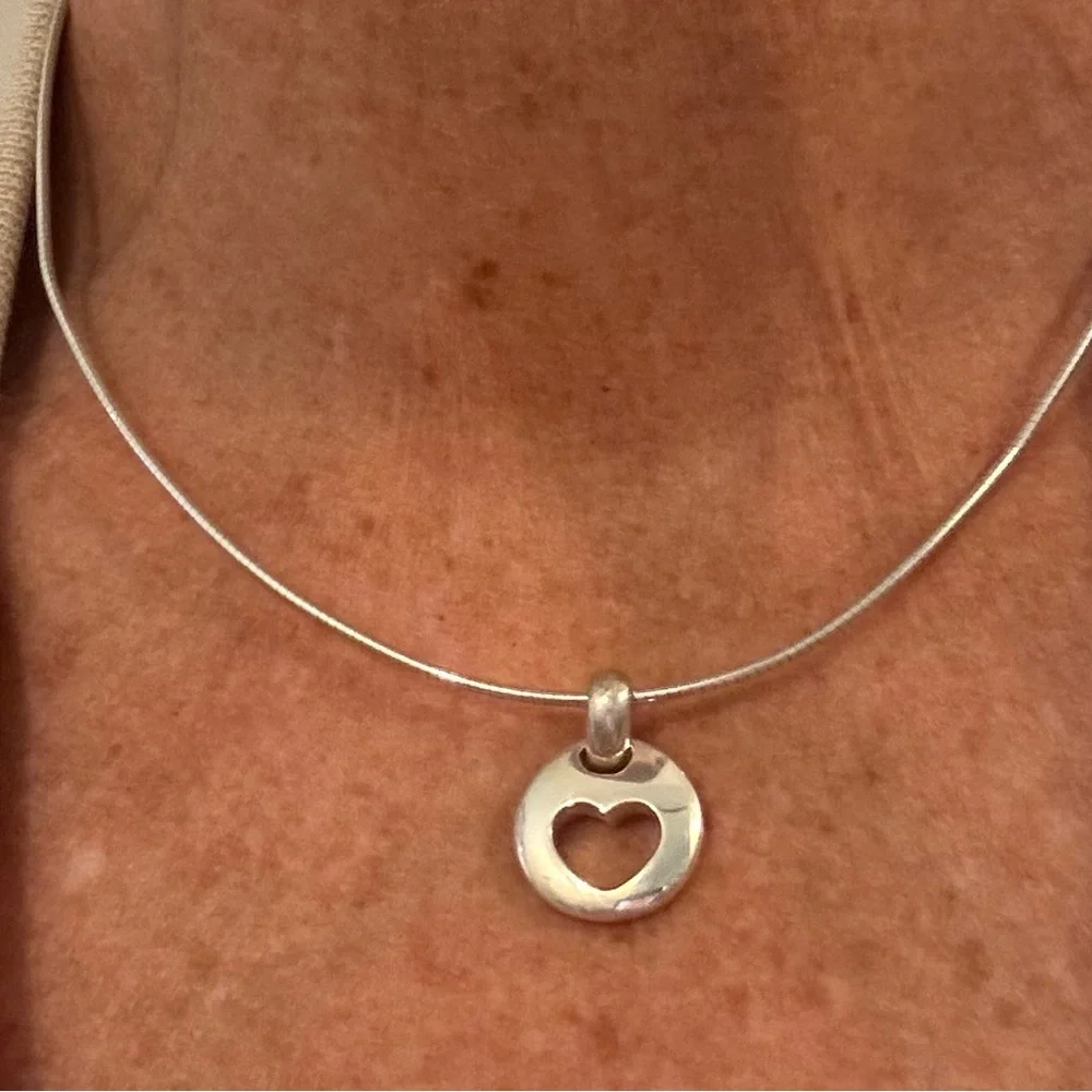 Tiffany & Co Silver Circle Heart Necklace from 1999 - Picture 4 of 4